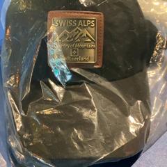 Čiapka Black cotton, ako bolo nahlásené MEININGER Hotel Amsterdam City West pomocou iLost