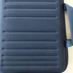 Bolsa - Laptoptas met Laptop, ha sido reportado por Centraal magazijn con iLost