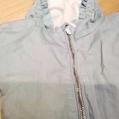 ジャケット がiLostで Beekse Bergen Resorts en Hotel によって報告されました