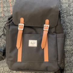 Mochila, segundo informou Connexxion Amstelland-Meerlanden Schiphol Zuid usando iLost