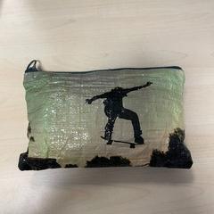 Bag, as reported by Universitair Sportcentrum (USC) using iLost