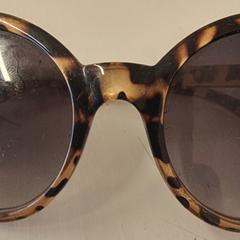 Zonnebril がiLostで komm schon Alter / De Zon によって報告されました