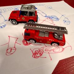 おもちゃ Voitures pompiers がiLostで IKEA Marseille La Valentine によって報告されました