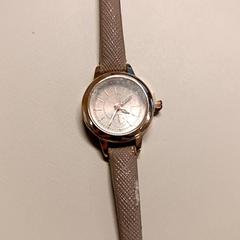 腕時計 Dames がiLostで IKEA Groningen によって報告されました