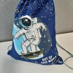 Turnbeutel blau "out of this world", ako bolo nahlásené Wilmering Brinkum pomocou iLost