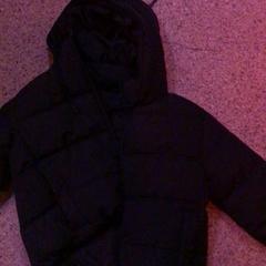 Casaco Zwart, como reportado por De Heeren van Aemstel utilizando o iLost