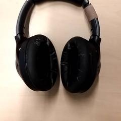 Słuchawki, zgłoszono przez RET przy użyciu iLost