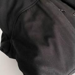 Kleding - Winterjas zwart, segons ha informat Centraal magazijn mitjançant iLost
