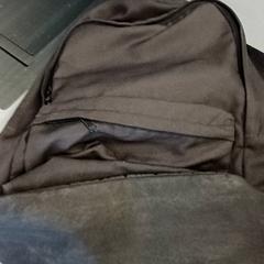 Rugzak/rugtas がiLostで Qbuzz GD Groningen HS によって報告されました