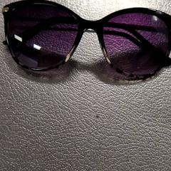 Gafas de sol, ha sido reportado por IKEA Amsterdam con iLost