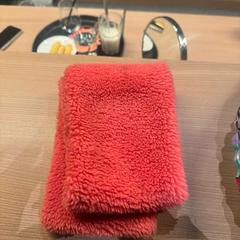 Kendő roze, amint azt Van der Valk Hotel Deventer az iLost segítségével jelentette.