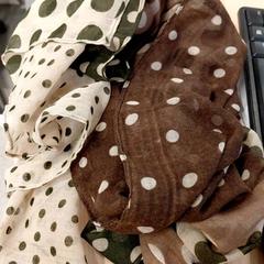 Bufanda, ha sido reportado por IKEA Toulouse con iLost