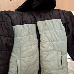 Kinderjas enfant, zoals gemeld door IKEA Grenoble met iLost