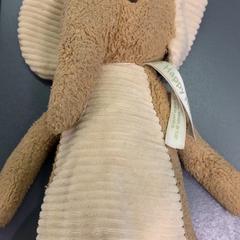 Knuffel olifant, som rapportert av Eindhoven Airport ved bruk av iLost