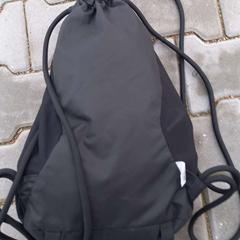 Ryggsäck, rapporterat av Arriva West-Brabant med iLost