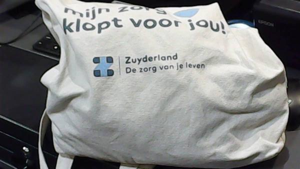 Zak met spullen tas