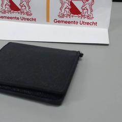 Portefeuilles Kashgari Hanssen, a été signalé par Gemeente Utrecht utilisant iLost