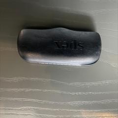 Custodia per gli occhiali zwart, come riportato da Johan Cruijff ArenA utilizzando iLost