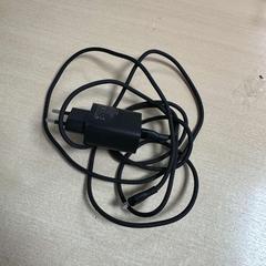 Caricabatterie, come riportato da DoubleTree by Hilton Rotterdam Centre utilizzando iLost