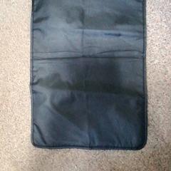 Pelenkázó szőnyeg Zwart, amint azt Burgers' Zoo az iLost segítségével jelentette.