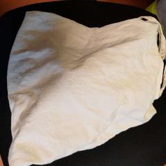 가방 en toile blanc, iLost를 사용하여 TCL에 보고됨