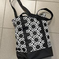 Sac, a été signalé par Regio Oost-Vlaanderen utilisant iLost