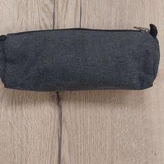 Skolemateriell, som rapportert av Regio Antwerpen - Brussel ved bruk av iLost