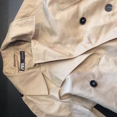 Jacke, gemeldet von Johan Cruijff ArenA über iLost