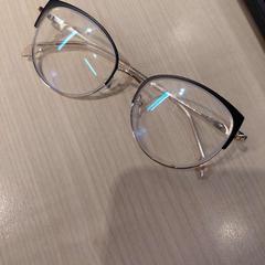 Paire de lunettes de vues, zoals gemeld door IKEA Toulouse met iLost