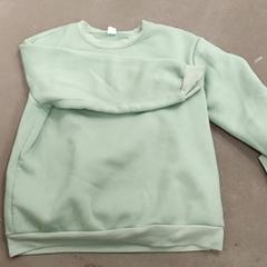 Kleding - Trui, rapporterat av Centraal magazijn med iLost