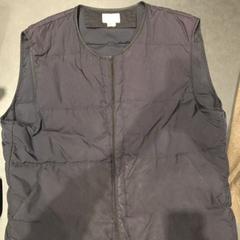 Vestje Donkergrijs, som rapportert av Universiteit Gent - Faculteitsbibliotheek LW ved bruk av iLost