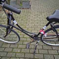 Emakumeen bizikleta, gisa salatu by Gemeente Roermond iLost erabiliz