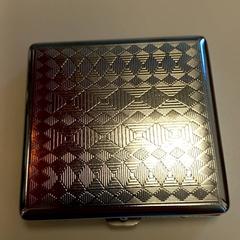 Cigarette case, as reported by Arriva Limburg Zuid using iLost