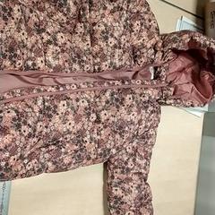 Chaqueta Roze Bloemen, ha sido reportado por IKEA Zwolle con iLost