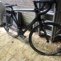 2 racefietsen, som rapportert til iLost