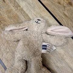 ぬいぐるみ Creme がiLostで IKEA Delft によって報告されました