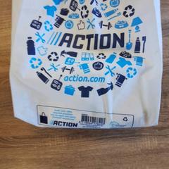 Taška witte Action tas, ako bolo nahlásené RRReis IJssel-Vecht Lelystad pomocou iLost