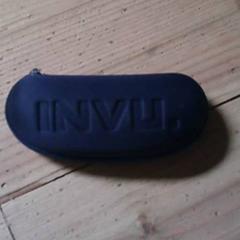 Estoig d'ulleres Invu donker, segons ha informat Spoorwegmuseum mitjançant iLost