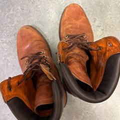 Schuhe Half hoge laarsjes, kleur bruin, gemeldet von Gemeente Noordwijk über iLost