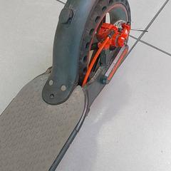 輸送 - elektrische step がiLostで Regio Antwerpen - Brussel によって報告されました
