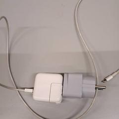 Adaptér Wit met grijs, jak nahlášeno Hotel Theater FIGI pomocí iLost