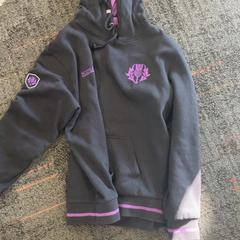 Jersei, segons ha informat Connexxion Amstelland-Meerlanden Schiphol Zuid mitjançant iLost