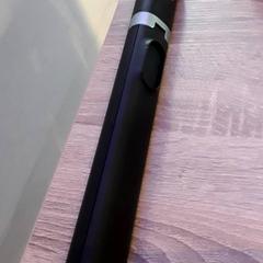 Selfie tyč, jak nahlášeno EBS Tramplein pomocí iLost