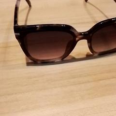 Napszemüveg, amint azt Beekse Bergen Resorts en Hotel az iLost segítségével jelentette.