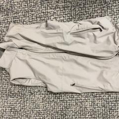 Gilet matelassé Bodywarmer met telefoon, a été signalé par Gemeente Haarlem utilisant iLost