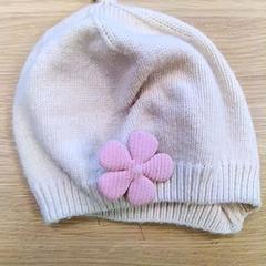 Cappello Vit, come riportato da IKEA Malmö utilizzando iLost