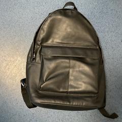 Batoh, jak nahlášeno Breng Arnhem pomocí iLost