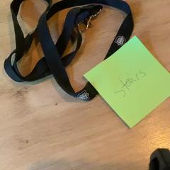 String, como reportado por MEININGER Hotel Köln West utilizando o iLost