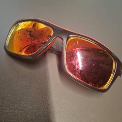 Sonnenbrille Sport, gemeldet von IKEA Nice Saint Isidore über iLost