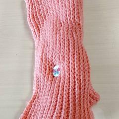 Roupa - Sjaal roze, como reportado por Regio Oost-Vlaanderen utilizando o iLost